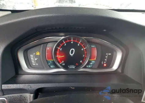 2014 Volvo S60 T5 from USA, damaged, VIN YV1612FS4E2275727